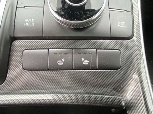 Certified 2023 Hyundai Santa Fe SEL w/ Premium Package image 22