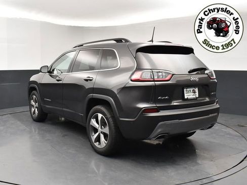 Used 2022 Jeep Cherokee Limited AWD/4WD image 4