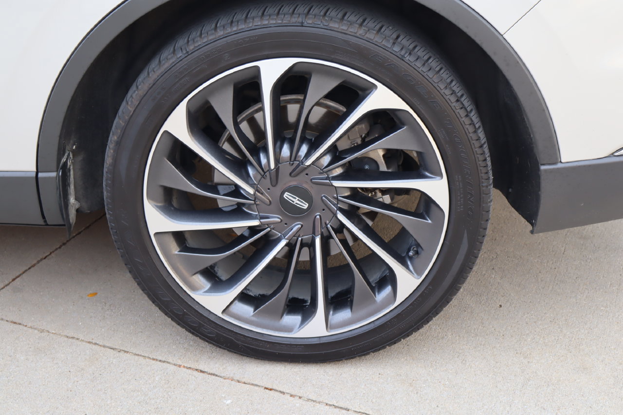 Used 2024 Lincoln Aviator Reserve w/ Equipment Group 201A RWD image 30