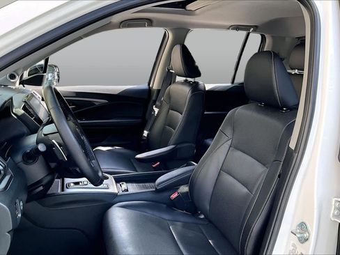 Used 2023 Honda Ridgeline RTL-E image 8