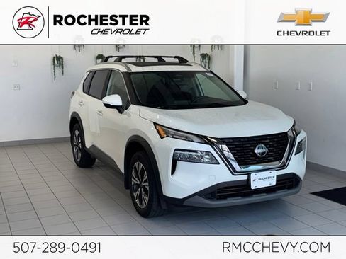 Used 2023 Nissan Rogue SV w/ SV Premium Package AWD/4WD image 1