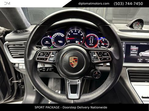 Used 2019 Porsche Panamera Turbo image 25