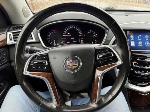 Used 2013 Cadillac SRX Luxury w/ Driver Awareness Package image 22
