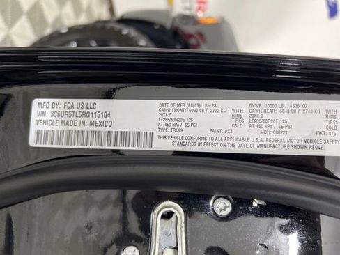 Used 2024 RAM 2500 Limited image 28