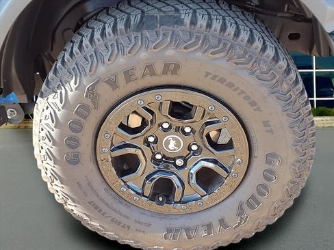 Used 2021 Ford Bronco First Edition image 36