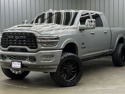 Used 2026 RAM 3500 Limited AWD/4WD image 1