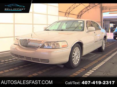 Used 2004 Lincoln Town Car Signature