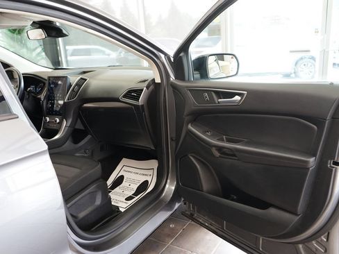 Used 2023 Ford Edge SE w/ Black Appearance Package AWD/4WD image 38