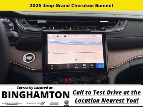 New 2025 Jeep Grand Cherokee Summit image 11