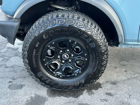 Used 2021 Ford Bronco Wildtrak AWD/4WD image 14