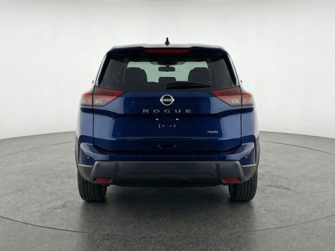 Used 2025 Nissan Rogue SV FWD image 7