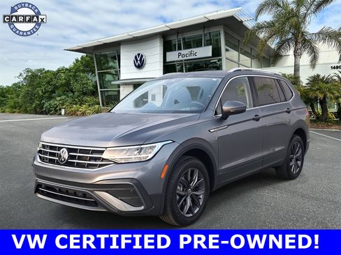 Certified 2022 Volkswagen Tiguan SE w/ Panoramic Sunroof Package image 1