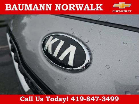 Used 2022 Kia Sportage LX FWD image 13