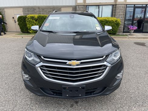 Used 2020 Chevrolet Equinox Premier AWD/4WD image 9