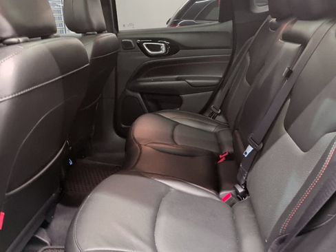 Used 2023 Jeep Compass Trailhawk w/ Trailhawk Elite Group AWD/4WD image 5