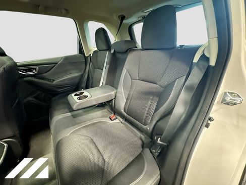 Used 2024 Subaru Forester Premium AWD/4WD image 26