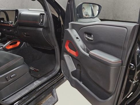 Used 2026 Nissan Frontier PRO-4X w/ Pro-4x Convenience Package AWD/4WD image 25