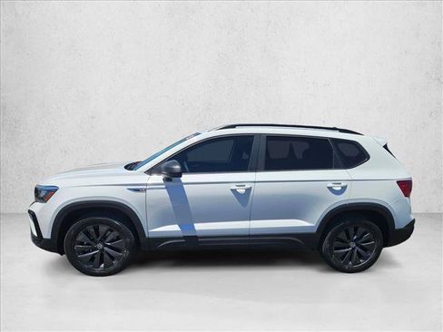 Used 2022 Volkswagen Taos S AWD/4WD image 9