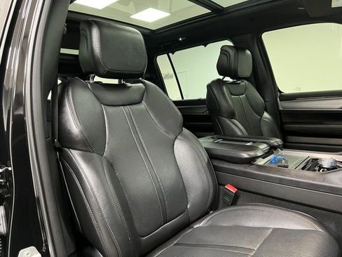 Used 2023 Jeep Wagoneer Series II w/ Convenience Group I AWD/4WD image 62