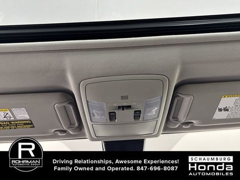 Used 2016 Toyota RAV4 XLE w/ Convenience Package AWD/4WD image 10