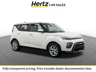 Used 2025 Kia Soul LX w/ LX Technology Package