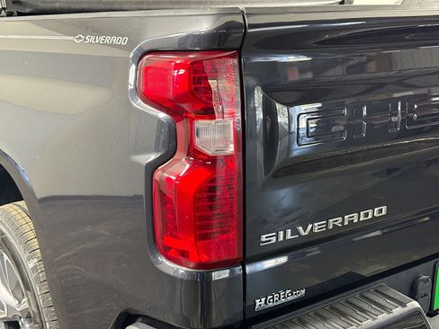 Used 2023 Chevrolet Silverado 1500 Custom RWD image 34