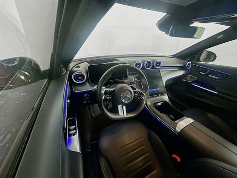 Used 2024 Mercedes-Benz C 300 Sedan image 18