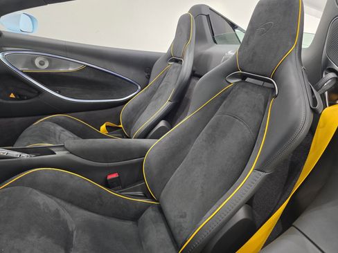 New 2026 McLaren Artura Spider image 8