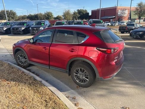 Used 2019 MAZDA CX-5 Touring image 5
