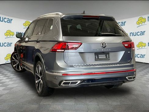 Used 2022 Volkswagen Tiguan SEL R-Line AWD/4WD image 4