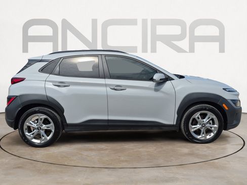 Used 2022 Hyundai Kona SEL w/ Cargo Package FWD image 11