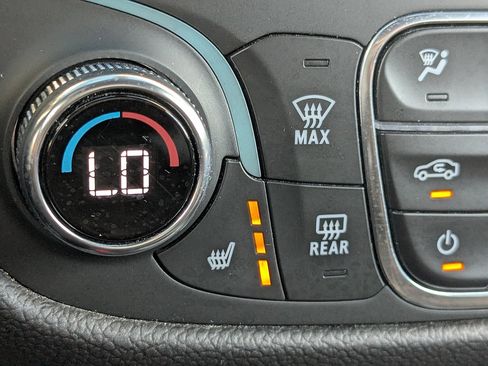 Used 2024 Chevrolet Equinox RS FWD image 92
