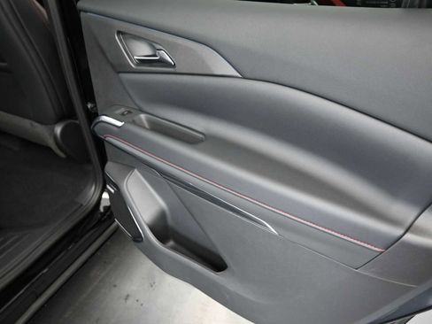 New 2026 Chevrolet Traverse RS image 28