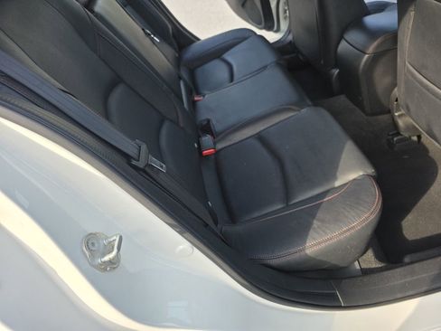 Used 2014 MAZDA MAZDA3 s Grand Touring w/ Technology Package FWD image 16