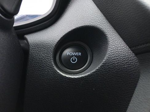 Used 2025 Toyota Corolla Cross AWD Hybrid w/ Moonroof Package image 22