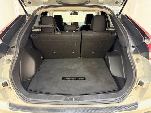 Used 2024 Mitsubishi Eclipse Cross LE AWD/4WD image 5
