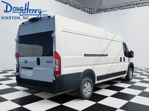New 2025 RAM ProMaster 3500 w/ Quick Order Package 22G SLT image 5