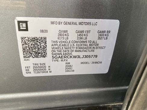 Used 2020 Buick Enclave Premium w/ Sun and Sites Package image 22