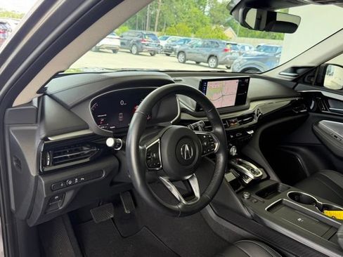 Used 2025 Acura MDX FWD w/ Technology Package image 16
