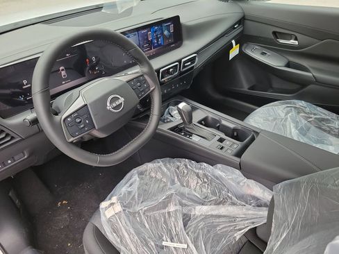 New 2026 Nissan Sentra SV FWD image 14