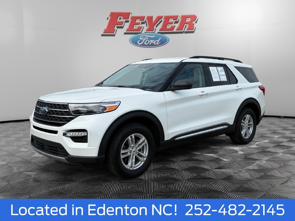 Certified 2023 Ford Explorer XLT w/ Equipment Group 202A AWD/4WD image 1