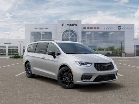 New 2026 Chrysler Pacifica Select w/ S Appearance Package FWD image 6