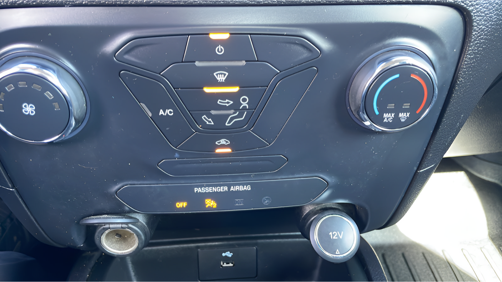 Used 2020 Ford Ranger XL w/ Equipment Group 101A Mid AWD/4WD image 22