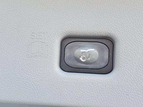 Certified 2019 Lincoln Nautilus Reserve AWD/4WD image 33