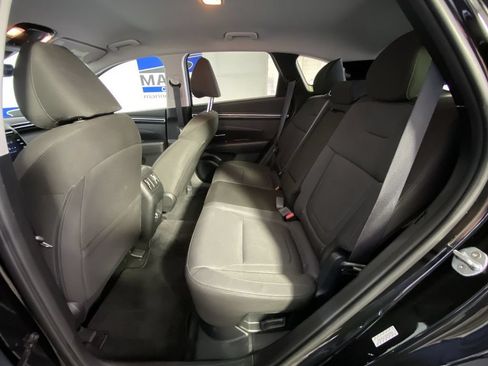 Used 2022 Hyundai Tucson Blue AWD/4WD image 29