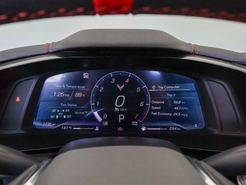 Used 2024 Chevrolet Corvette Stingray Preferred Conv w/ Z51 Performance Package RWD image 36