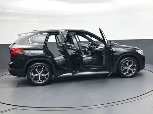 Used 2019 BMW X1 xDrive28i w/ Convenience Package image 40