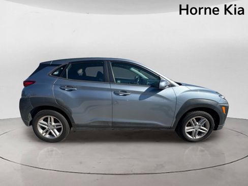 Used 2021 Hyundai Kona SE FWD image 3