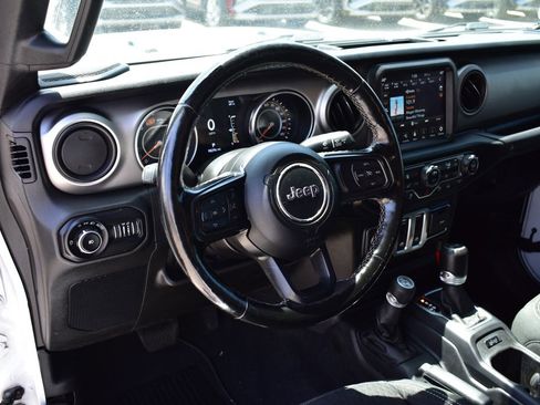 Used 2021 Jeep Wrangler Sport AWD/4WD image 40