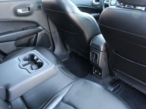 Used 2020 Jeep Compass High Altitude AWD/4WD image 22